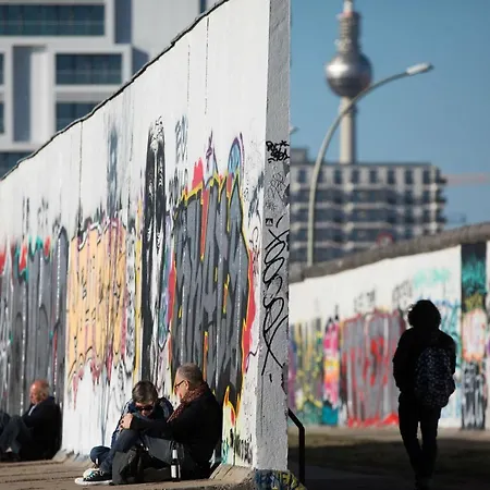 ++ Hip, Chill Berghain With Breakfast ++ Privatunterkunft Berlin